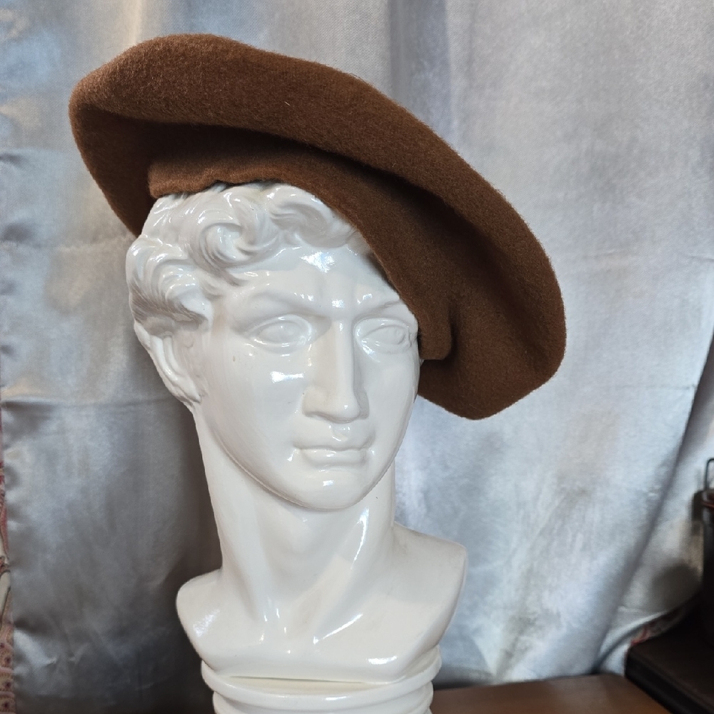 Vintage Knit Wool Beret in Medium Brown 10.5" Diameter